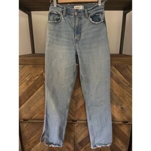 The 90s Straight Ultra High Rise Jean Sz 27/4